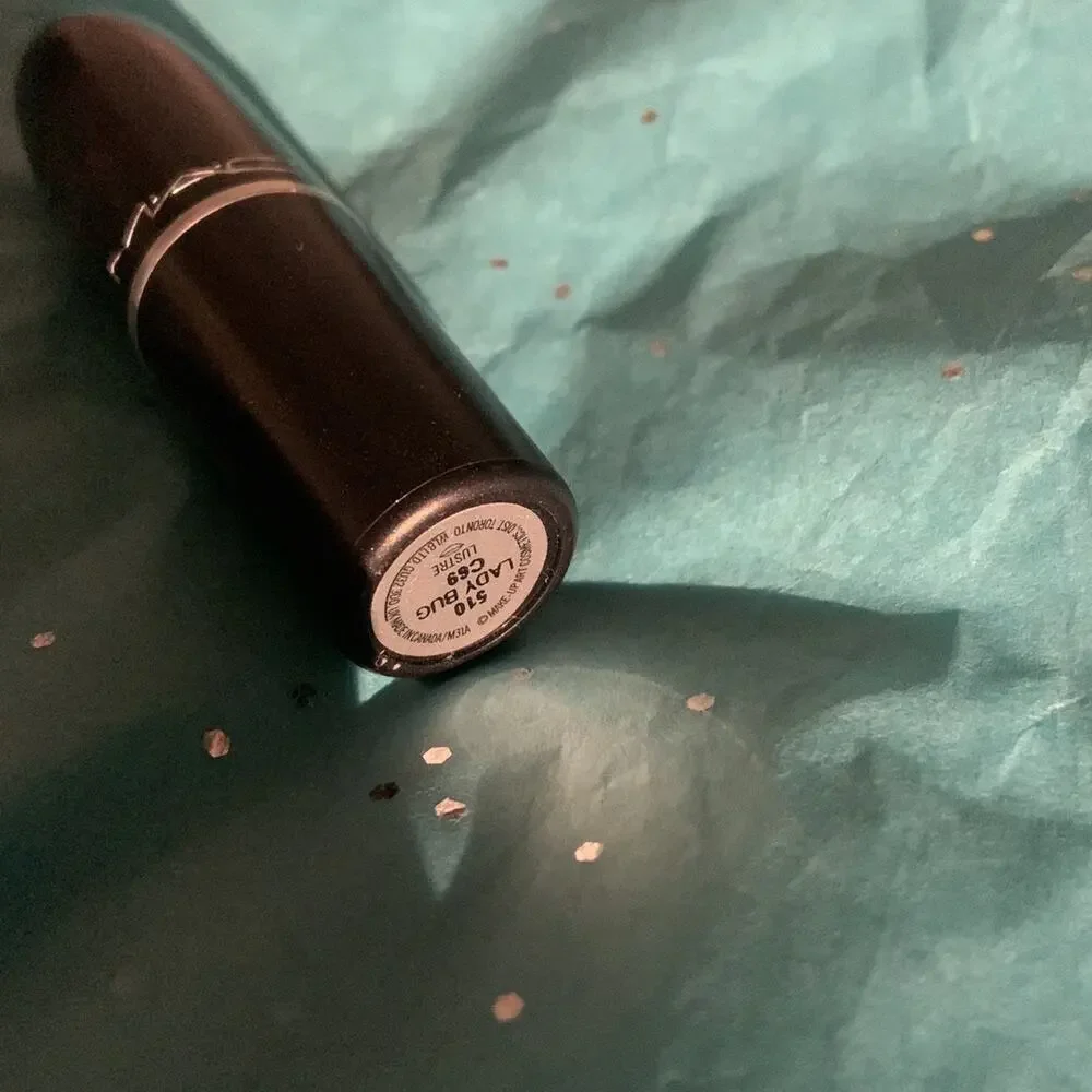MAC Cosmetics new without